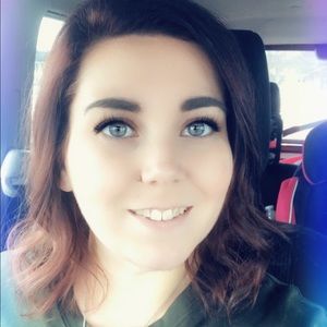 Meet your Posher, Shelly